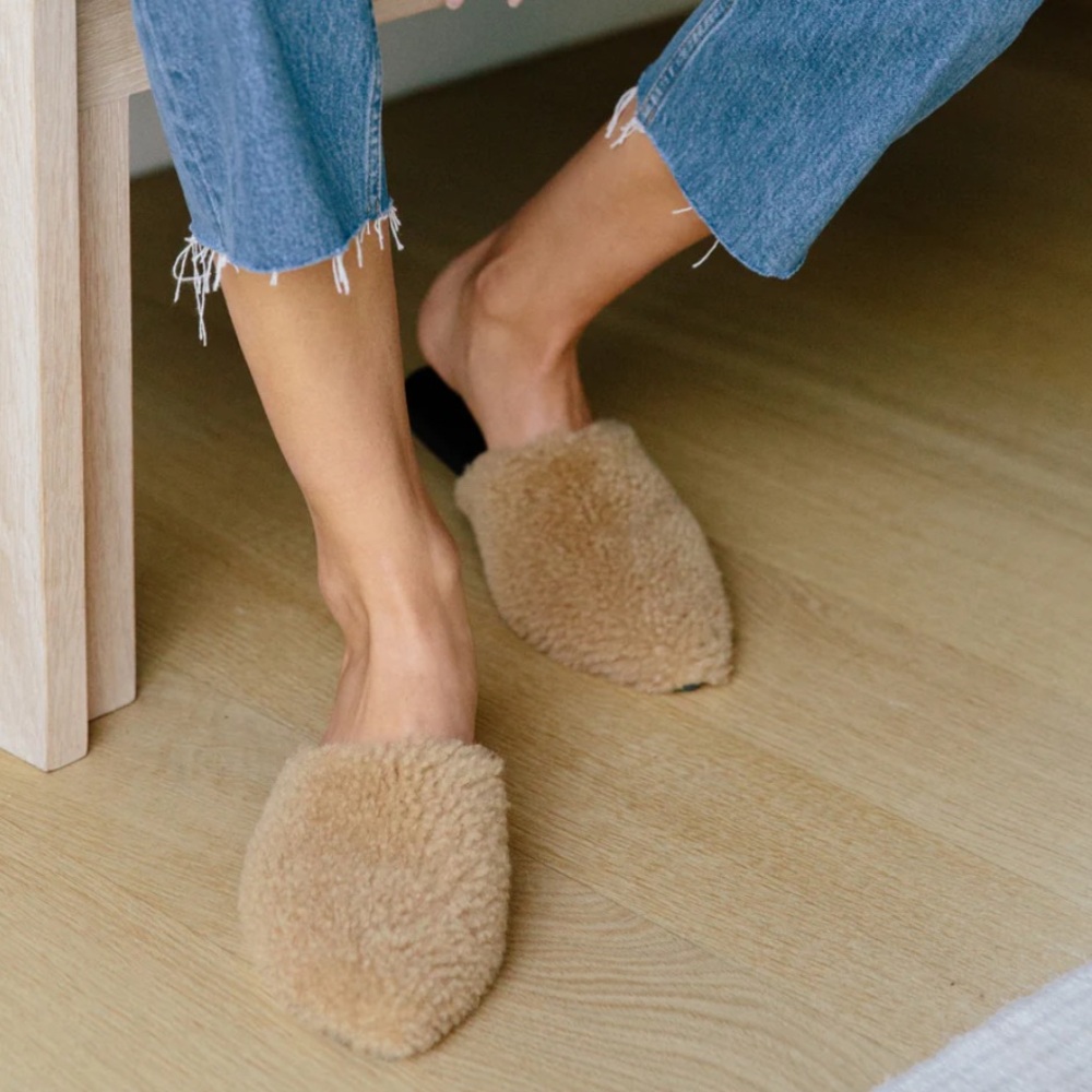 Jenni Kayne Tan Cozy Flats Slip-On Loafers